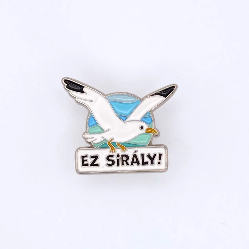 Sirályos kitűző